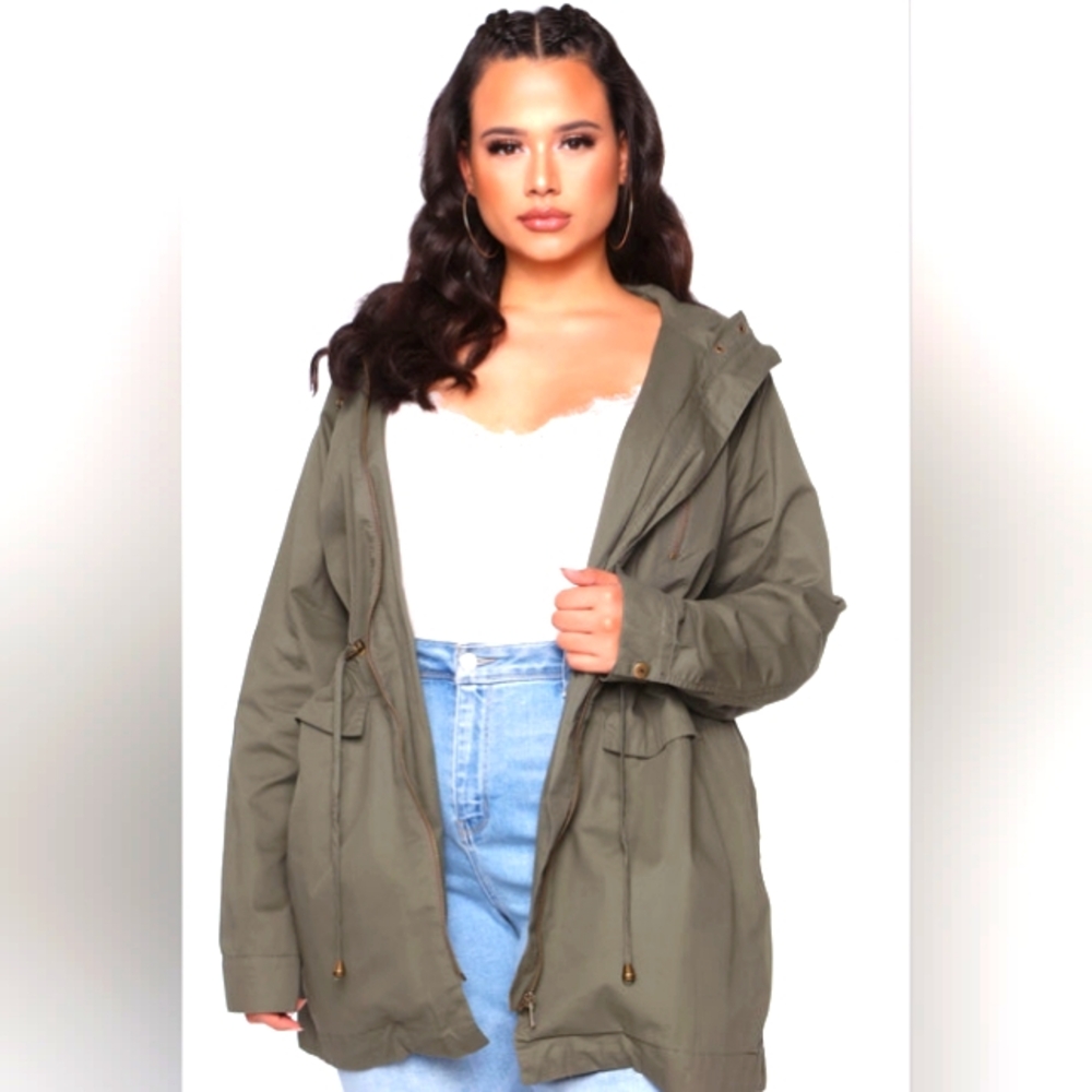 Gently Worn Nova Wanderer Hooded Jacket